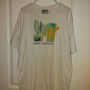 White tunic with MTV label